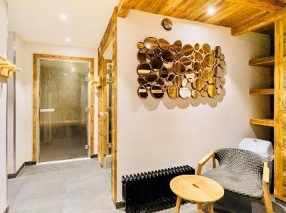 Premium 4 Bed Ski-In & Out Apartment Arc 1950 Les Arcs  Room photo